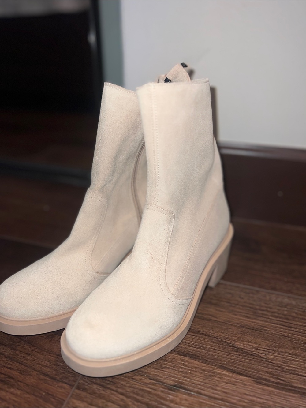 André Assous Winter Suede Ankle Boots Beige Taupe Chunky Heel 6.5